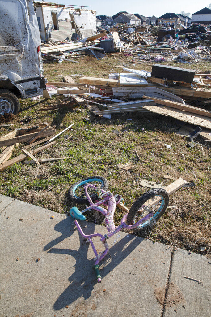 Midwest Tornadoes One Street